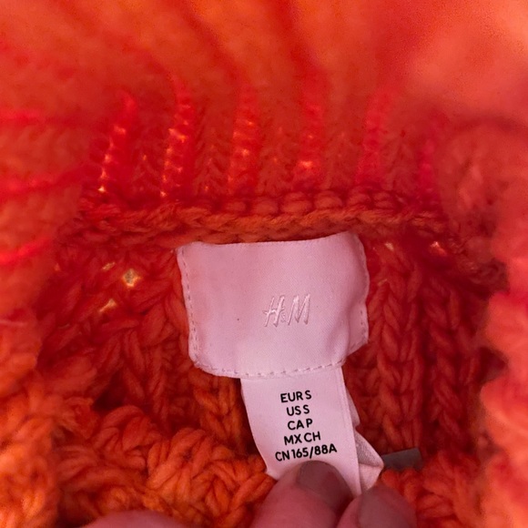 3 for 1 sweater bundle, Small - Picture 4 of 12